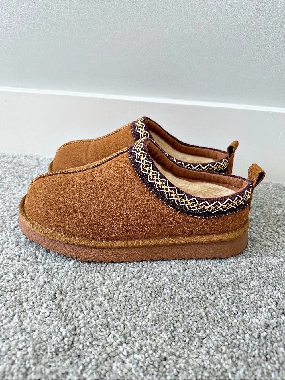 Platform Slippers - Picture 2 of 12